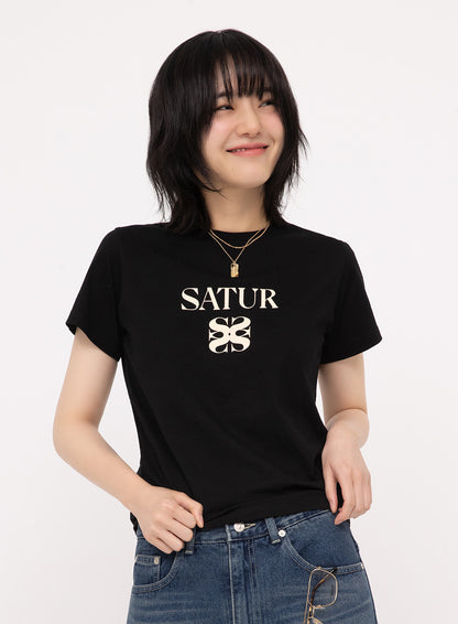 Satur - Classic Logo T-Shirt