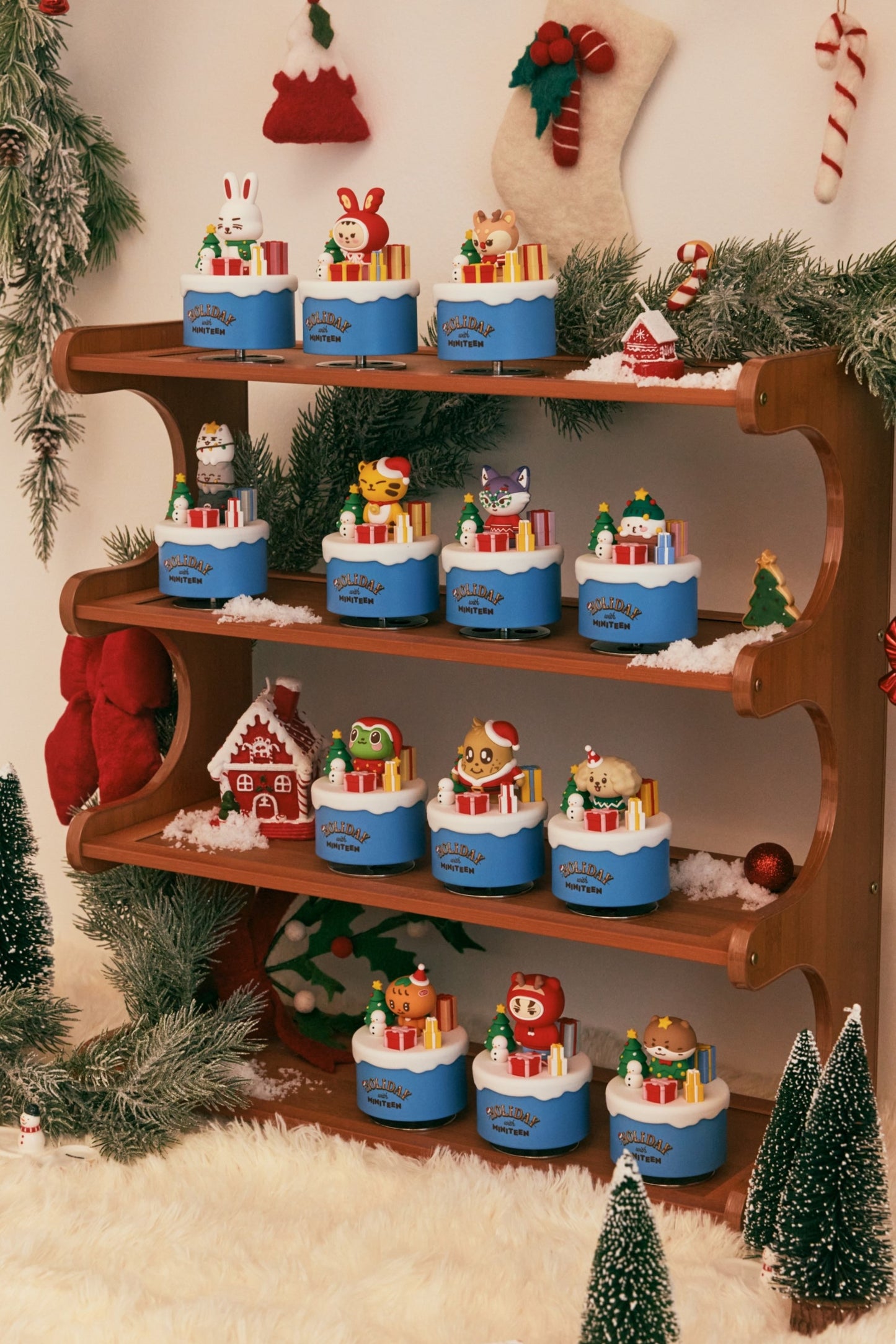 <HOLIDAY with MINITEEN> SEVENTEEN Official Character POP-UP