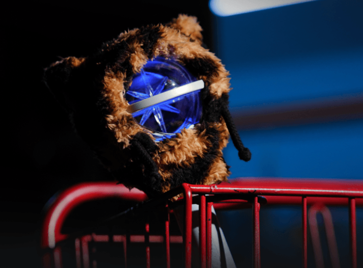 KATSEYE - THE BEAUTIFUL CHAOS TOUR Official Merch